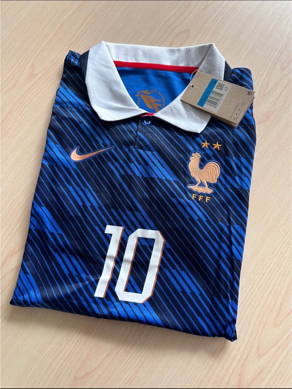France Mens Mbappe #10 Jersey - size 2XL
